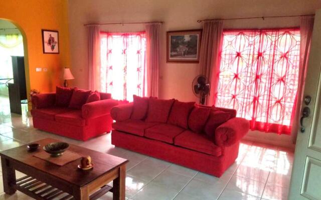 Captivating 3-bed House in Trelawny, Jamaica