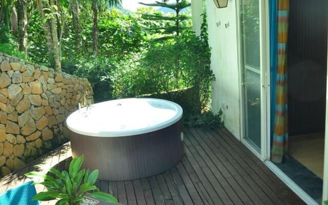 West 35 Eco Mountain Resort