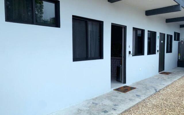 #4 Fabulous Cute Downtown Apartment Daily/Monthly