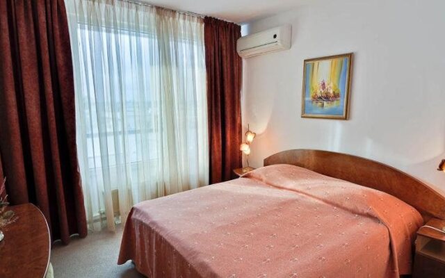 Hotel Hora