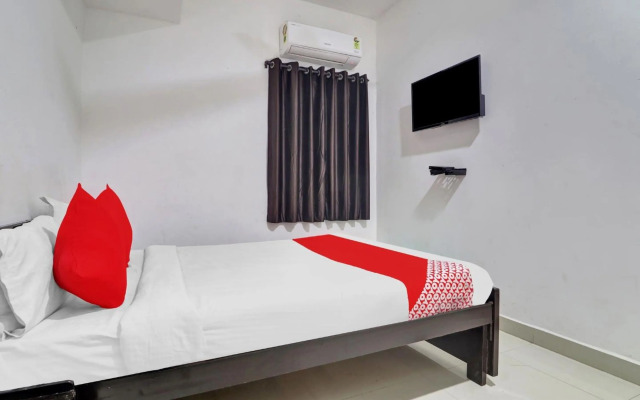 OYO Flagship 80705 Gravity Spaces Gs