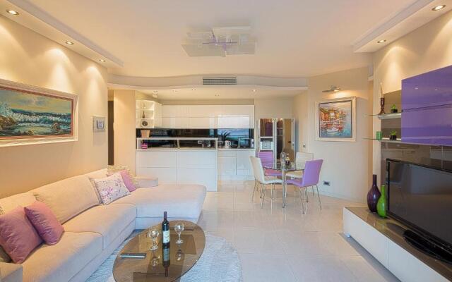 Premier LUX apartment