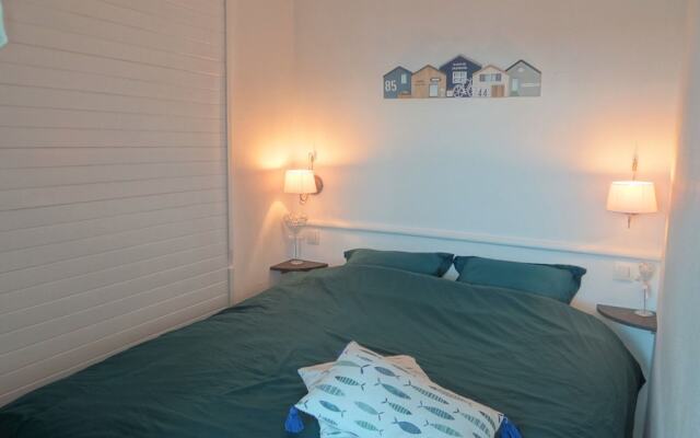 Ysera I 0915 With Central Location