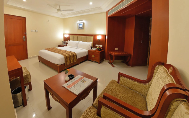 Metro Grand Hotel