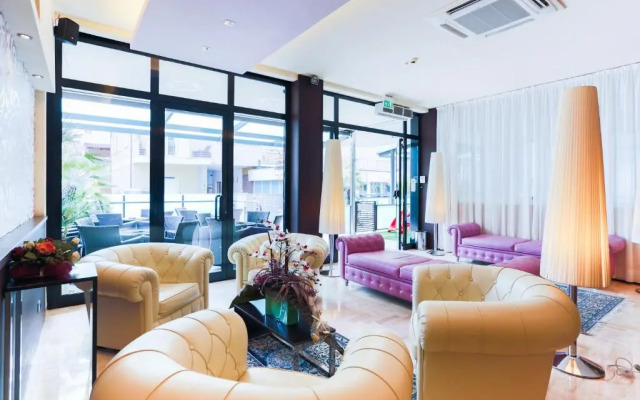 Hotel De Londres