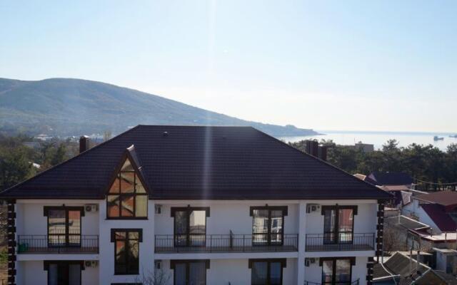 На Советов 6