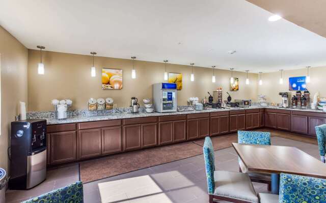Quality Inn Charleston South