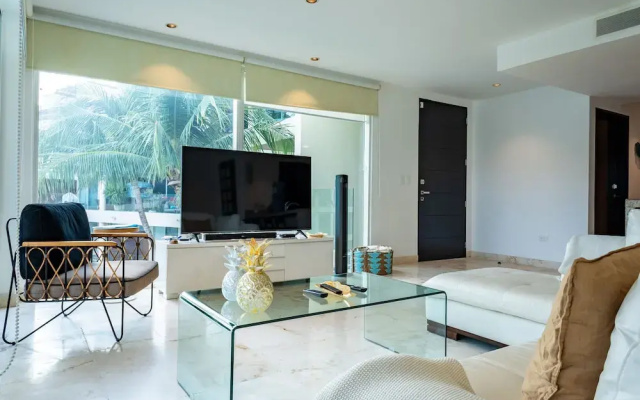 Elements 215 2 Bedroom Condo by RedAwning