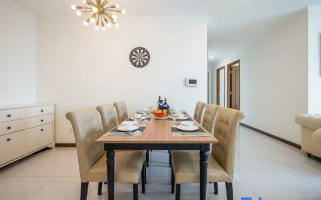 The Landmark Collection Suite