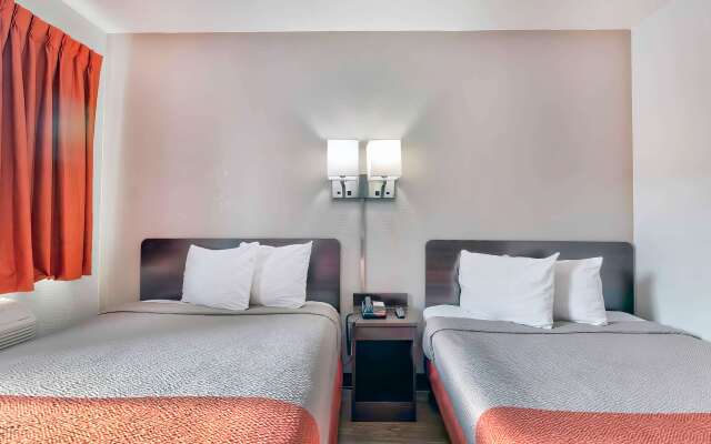 Motel 6 Gallup, NM