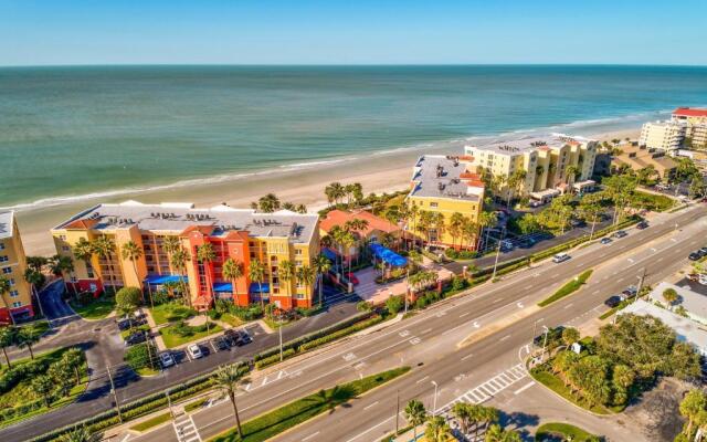 Tides 642 Luxurious pools/Hot tubs/Grills-It's Paradise!