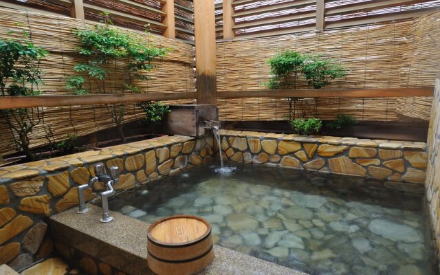 Shibu Onsen Kokuya