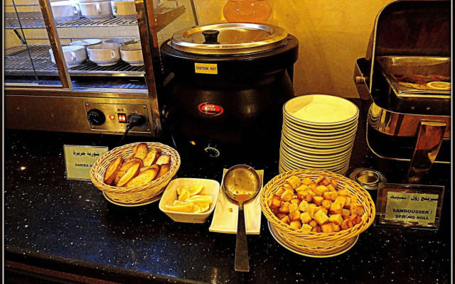 Al Seteen Palace Hotel