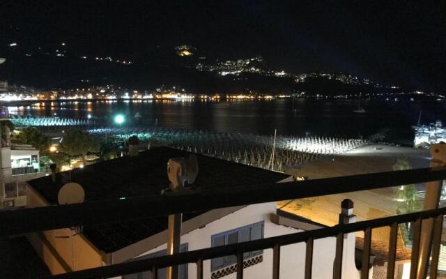 Belvedere Naxos 10