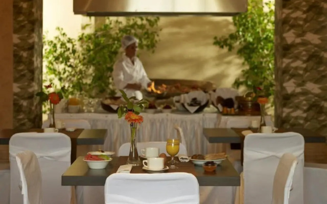 Belle Helene Hotel