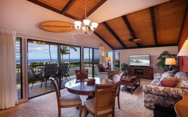 Wailea Ekolu, #312 1 Bedroom Condo by RedAwning