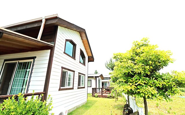 Seogwipoag House Pension