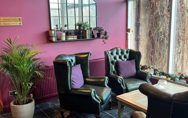 The Royal George Hotel
