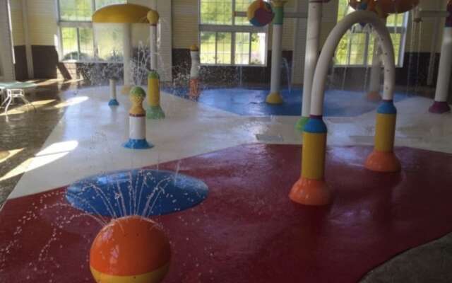 Blue Water Beachfront Hotel & Waterpark