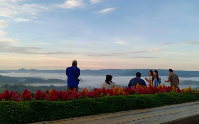 Phukaew Resort & Adventure Park