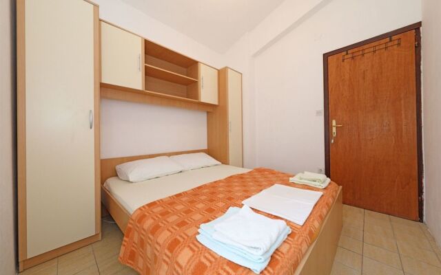 Rooms Ante