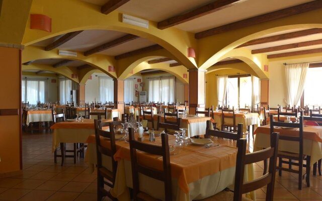 Albergo Ristorante Pizzeria Monte Arcosu