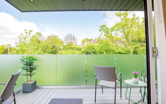 Host Stay Hilltop House