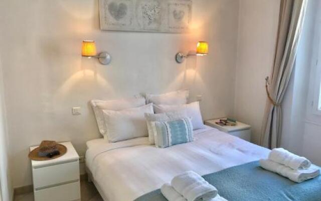 Pimms Apartment