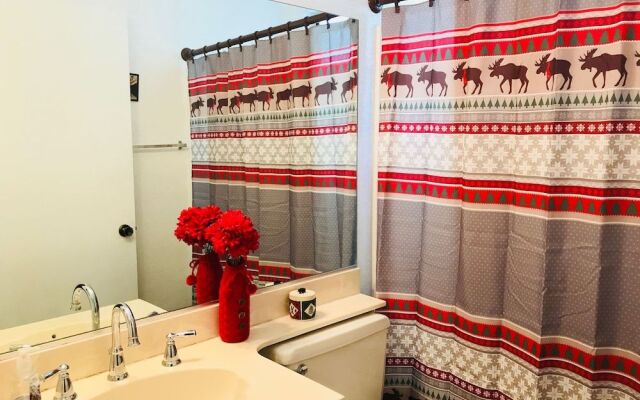 Lakeside Escape Condo