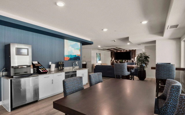 WaterWalk Extended Stay by Wyndham Charlotte - Arrowood