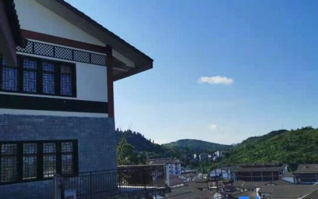 Shuiyunge Hotel (Huangguoshu Waterfall Scenic Area)