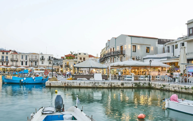 Vista Del Porto Suites