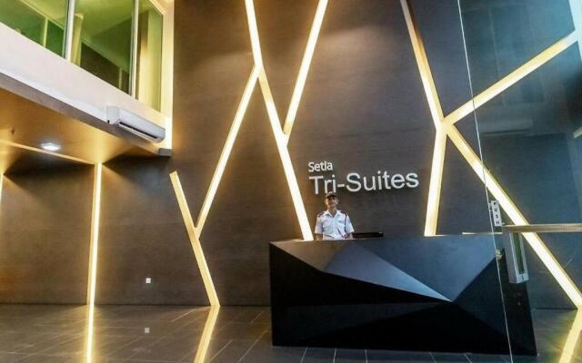 Setia Tri-Suite