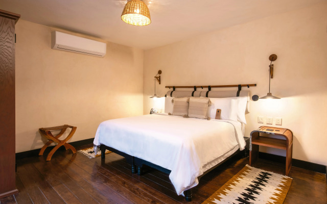 Hotel Amomoxtli