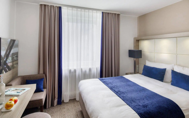 The Alex Hotel