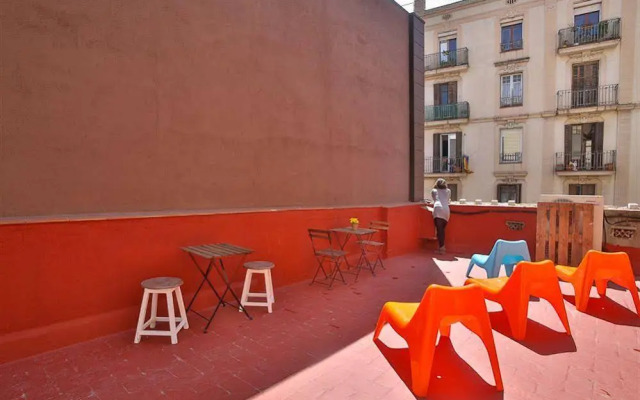 Hip Hostel