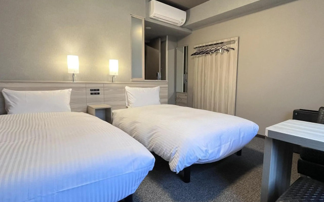Hotel Route Inn Kuwana