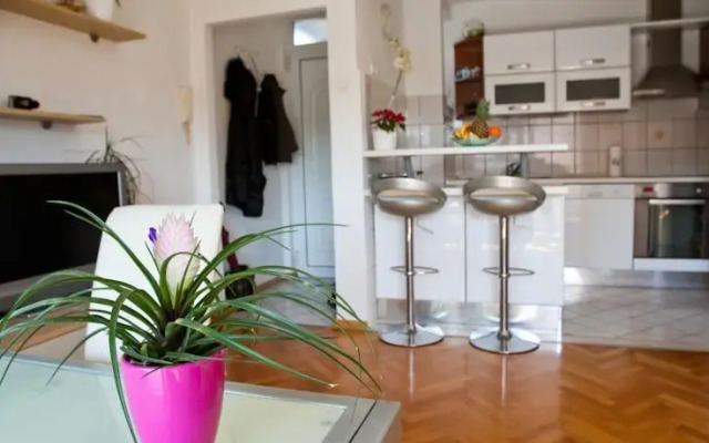 Apartment Frana