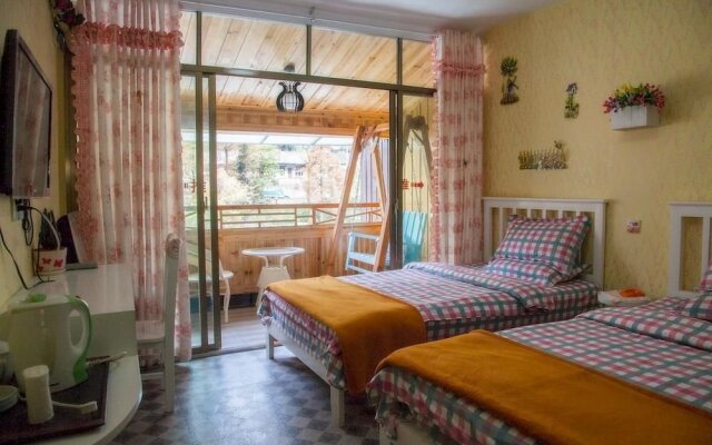 Fenghuang Lifetime True Love Hotel