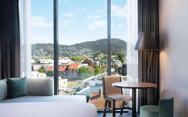 Doubletree By Hilton Hobart