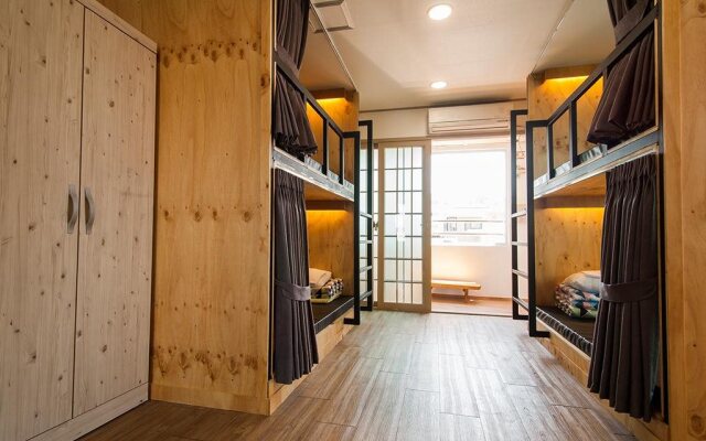 On The Stone Guesthouse 2 - Hostel