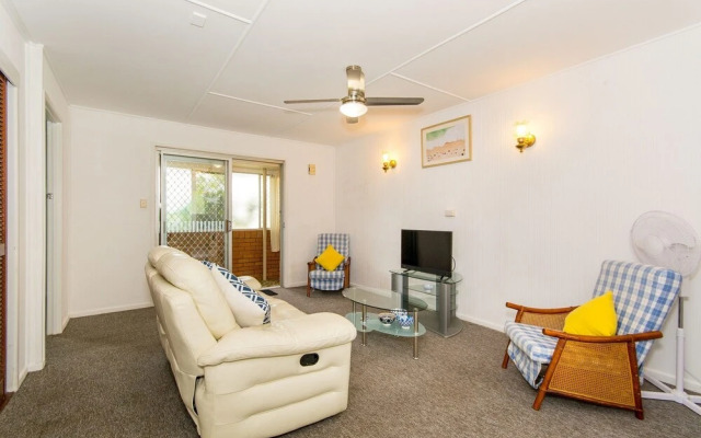 Pet Friendly Cutie - Bonham St, Bongaree