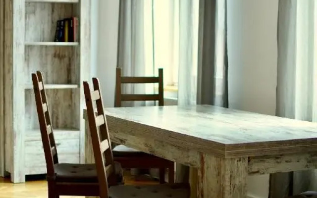 Apartament pod Zamkiem 8os.