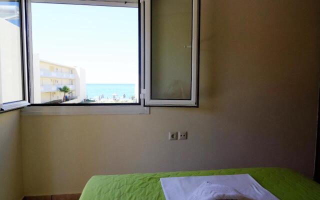 Platanias House on the Beach