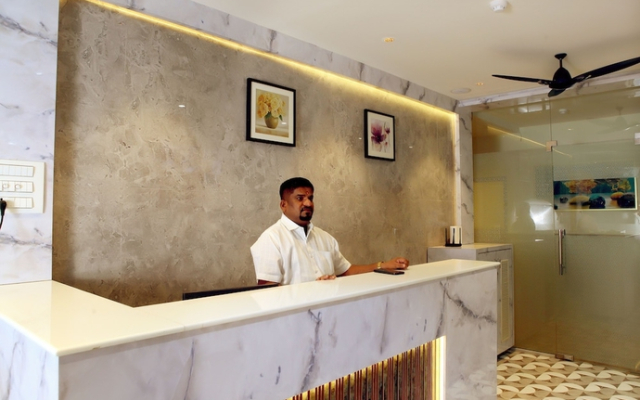 Hotel Moon Lite Residency Marve Malad