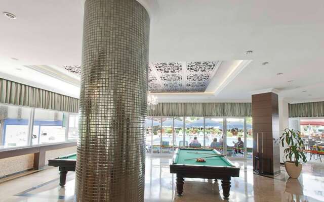 Carmen Suite Hotel
