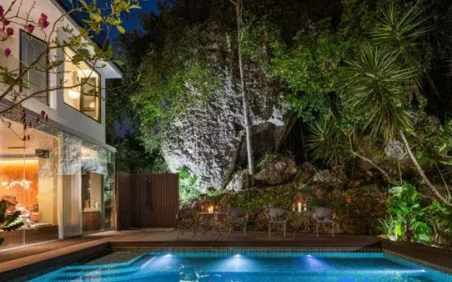 The Secret Glen Hotel