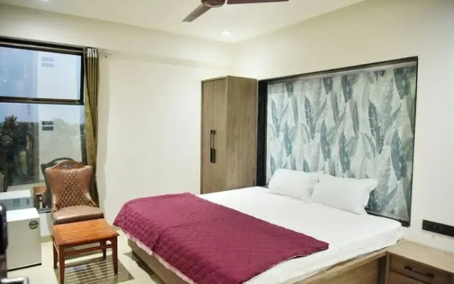 Manoranjan Enclave