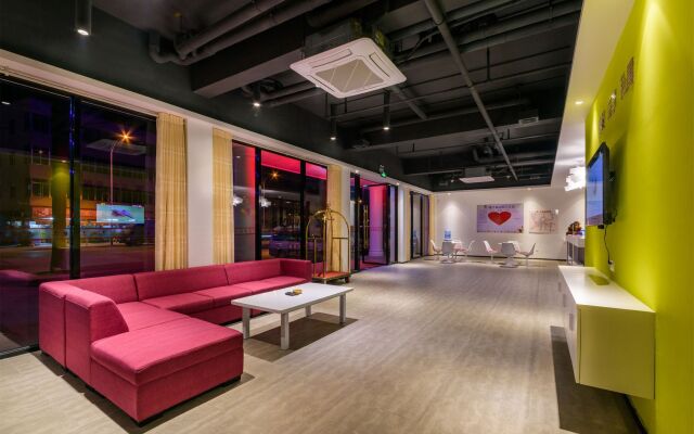 TI ZI Hotel Guangzhou Baiyun Airport