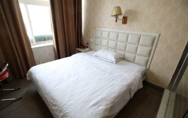 Xingrui Chain Hotel(Kaifeng Tongxu Wenwei Road)